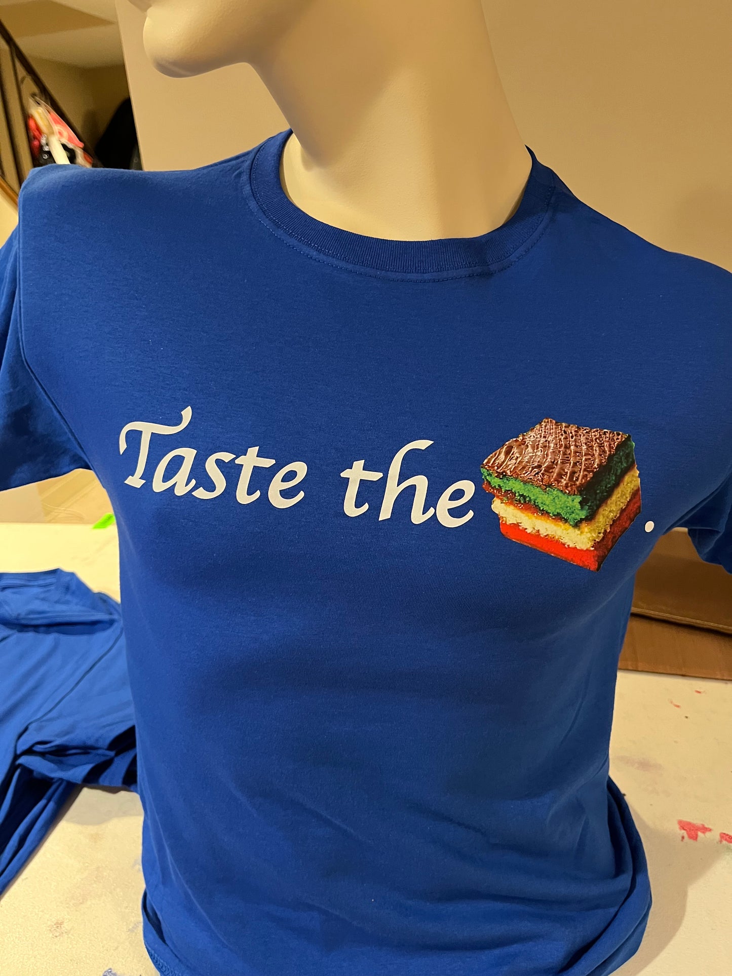 Rainbow cookie tee